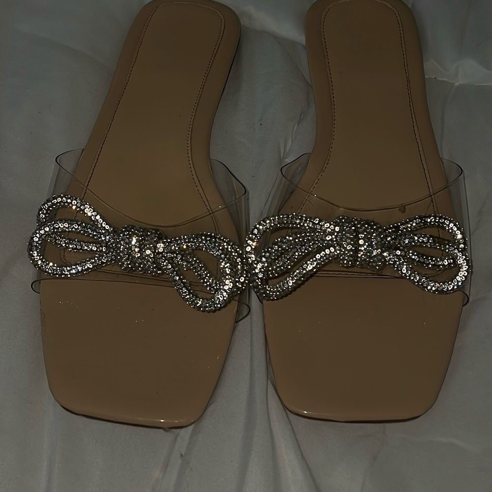 Elegant Tan Slide Sandals with Rhinestone Bow